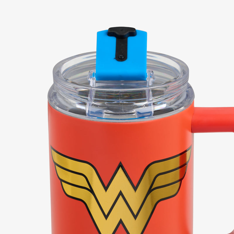 DC Super Heroes Wonder Woman™ 32 Oz Travel Mug