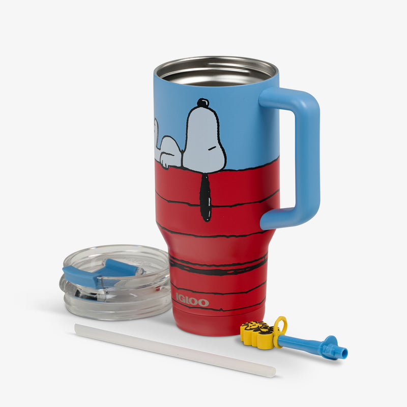 Snoopy’s Doghouse 32 Oz Travel Mug